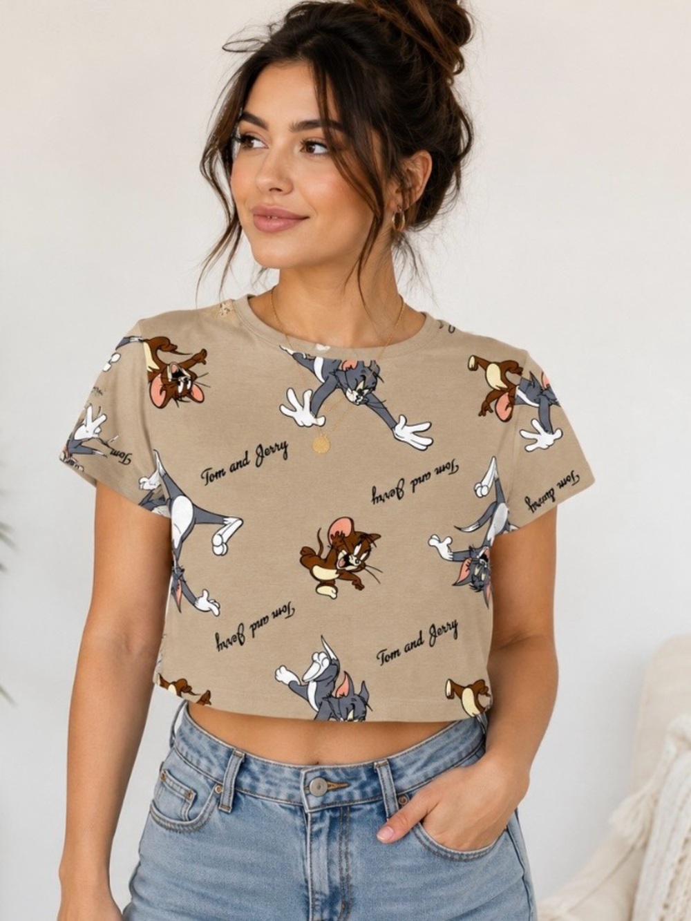 Tom and Jerry Beige Graphic Crop Top - Women's Casual Cartoon Tee